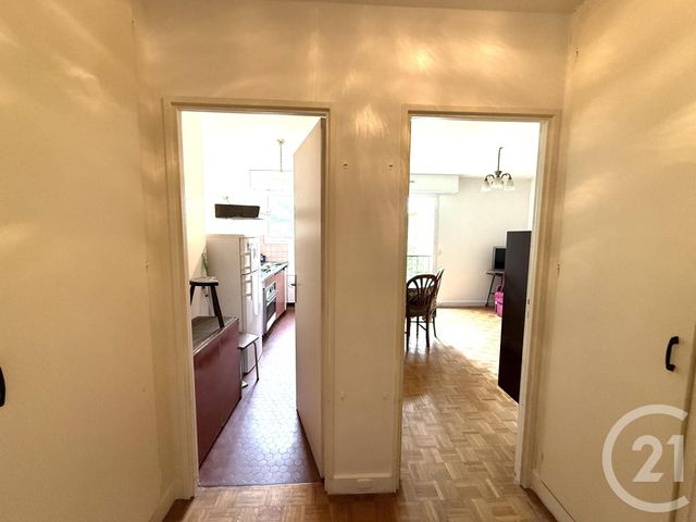 Appartement T3 à vendre - 3 pièces - 51 m2 - Paris - 75020 - ILE-DE-FRANCE