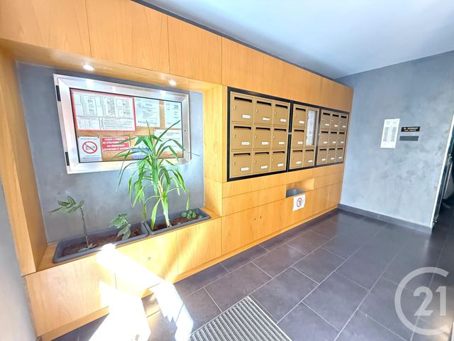 Appartement F3 à vendre - 3 pièces - 73 m2 - Paris - 75020 - ILE-DE-FRANCE