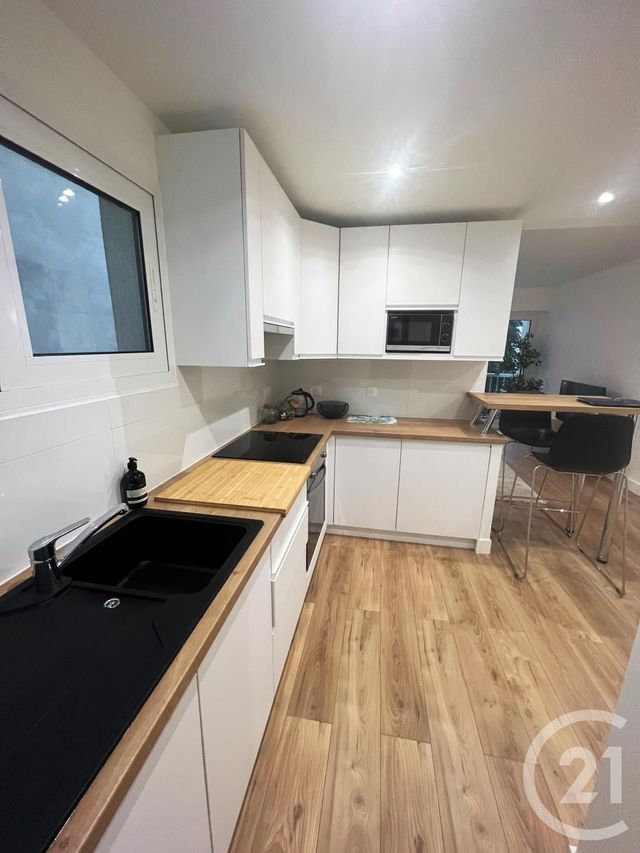 Appartement F1 &agrave; louer - 1 pi&egrave;ce - 27,85 m2 - Paris - 75020 - ILE-DE-FRANCE