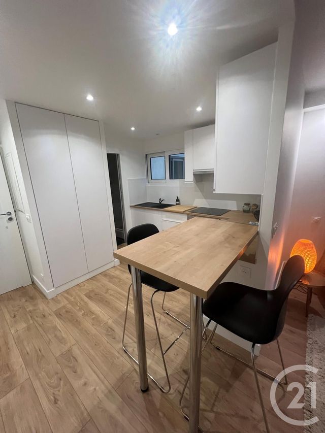 Appartement F1 &agrave; louer - 1 pi&egrave;ce - 27,85 m2 - Paris - 75020 - ILE-DE-FRANCE