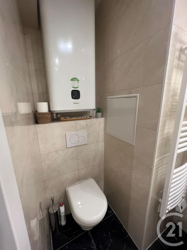 Appartement F1 &agrave; louer - 1 pi&egrave;ce - 27,85 m2 - Paris - 75020 - ILE-DE-FRANCE