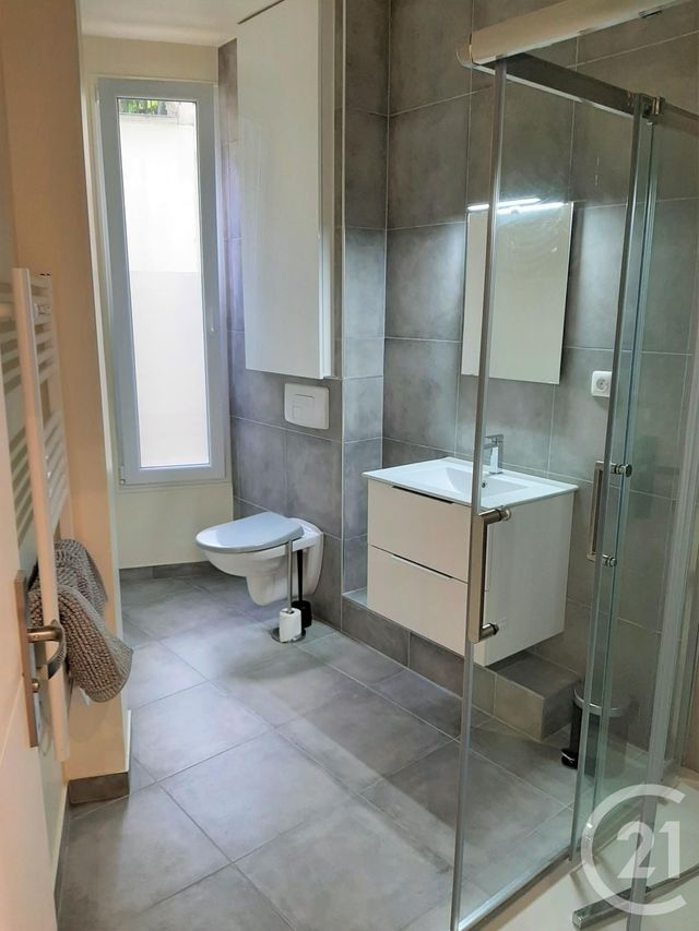 Appartement F2 &agrave; louer - 2 pi&egrave;ces - 35 m2 - Paris - 75020 - ILE-DE-FRANCE