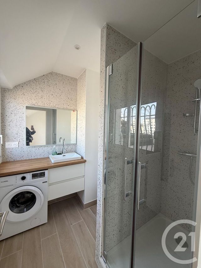 Appartement F1 &agrave; louer - 1 pi&egrave;ce - 30 m2 - Paris - 75020 - ILE-DE-FRANCE