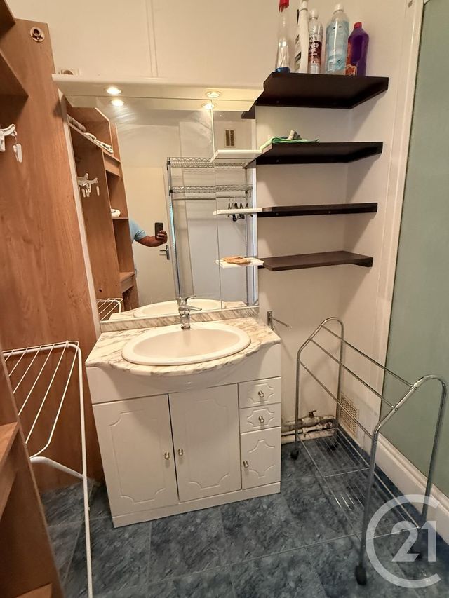 Appartement F2 &agrave; vendre - 2 pi&egrave;ces - 54,39 m2 - Paris - 75020 - ILE-DE-FRANCE
