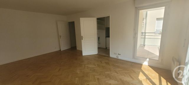 Appartement F2 &agrave; louer - 2 pi&egrave;ces - 45,10 m2 - Les Lilas - 93 - ILE-DE-FRANCE