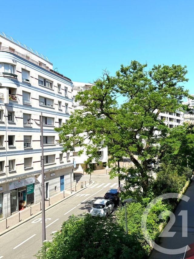 Appartement F5 &agrave; vendre - 5 pi&egrave;ces - 97 m2 - Paris - 75020 - ILE-DE-FRANCE