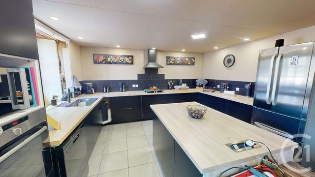 Maison à vendre - 8 pièces - 150,90 m2 - Montandon - 25 - FRANCHE-COMTE