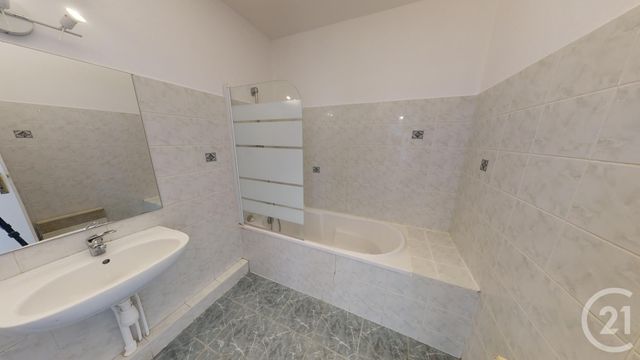 Appartement F4 à vendre - 5 pièces - 83,78 m2 - Maiche - 25 - FRANCHE-COMTE