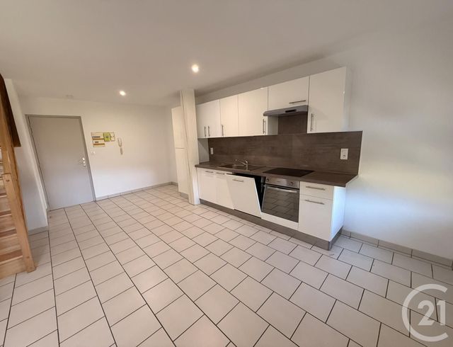 Appartement F3 à louer - 3 pièces - 72,42 m2 - Charquemont - 25 - FRANCHE-COMTE