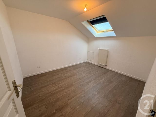 Appartement F3 à louer - 3 pièces - 72,42 m2 - Charquemont - 25 - FRANCHE-COMTE
