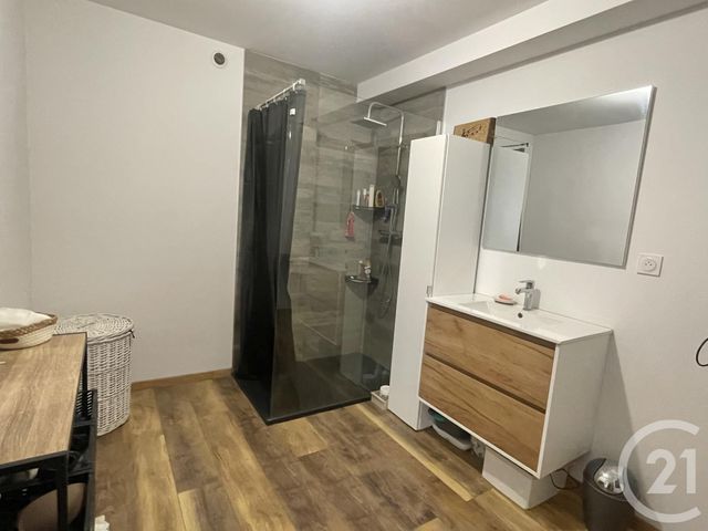 Appartement F4 &agrave; louer - 4 pi&egrave;ces - 117,30 m2 - Charquemont - 25 - FRANCHE-COMTE