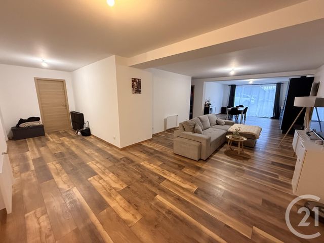 Appartement F4 &agrave; louer - 4 pi&egrave;ces - 117,30 m2 - Charquemont - 25 - FRANCHE-COMTE