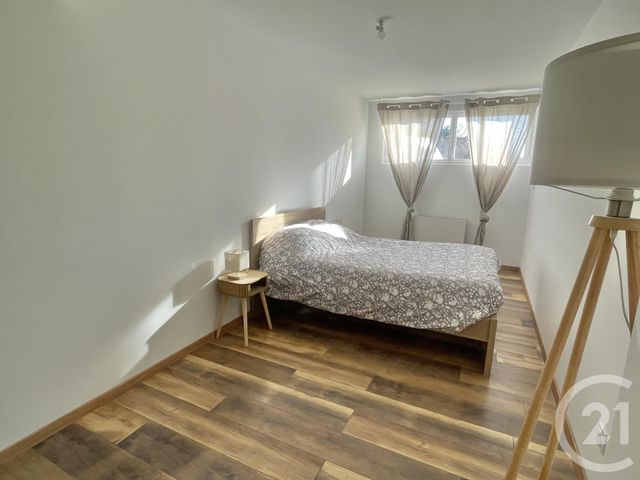 Appartement F4 &agrave; louer - 4 pi&egrave;ces - 117,30 m2 - Charquemont - 25 - FRANCHE-COMTE