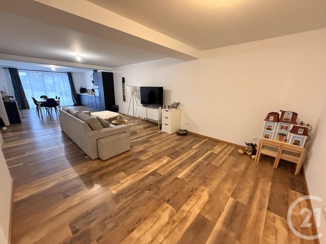 Appartement F4 &agrave; louer - 4 pi&egrave;ces - 117,30 m2 - Charquemont - 25 - FRANCHE-COMTE
