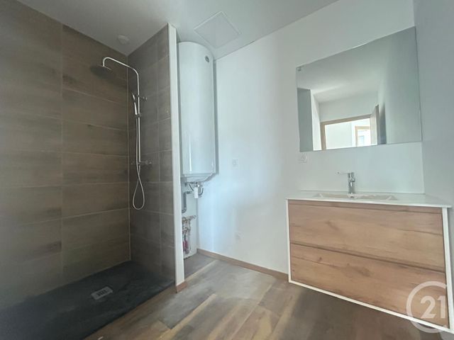 Appartement F4 &agrave; louer - 4 pi&egrave;ces - 93,40 m2 - Charquemont - 25 - FRANCHE-COMTE