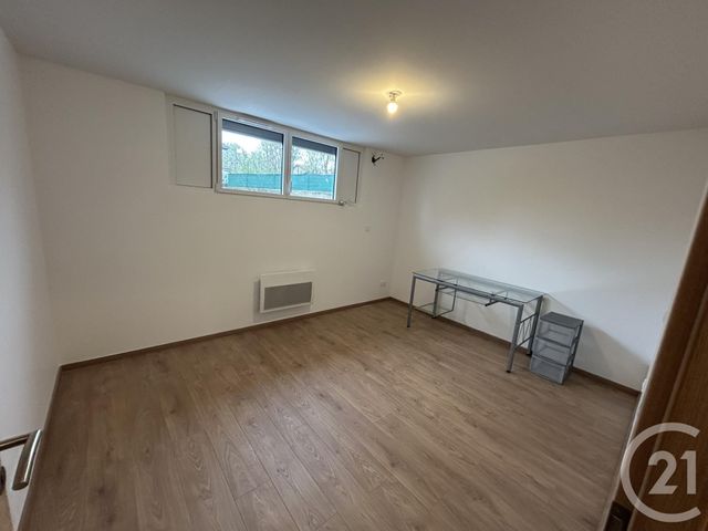Appartement F4 &agrave; louer - 4 pi&egrave;ces - 76,40 m2 - Charquemont - 25 - FRANCHE-COMTE