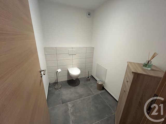 Appartement F4 &agrave; louer - 4 pi&egrave;ces - 76,40 m2 - Charquemont - 25 - FRANCHE-COMTE