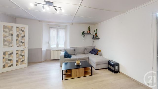 Appartement F4 à vendre - 4 pièces - 81,70 m2 - Charquemont - 25 - FRANCHE-COMTE