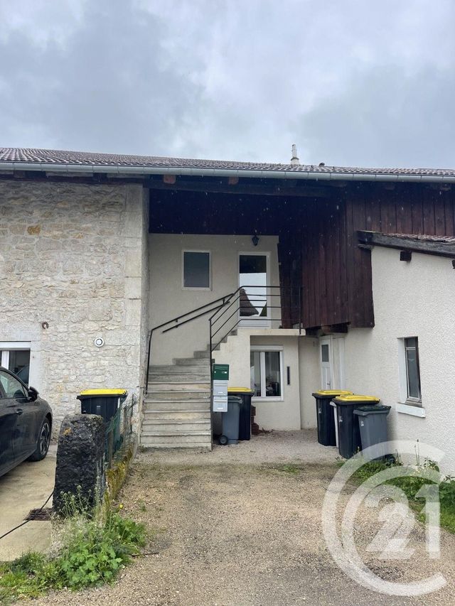 Appartement F2 bis &agrave; louer - 3 pi&egrave;ces - 50,25 m2 - Le Russey - 25 - FRANCHE-COMTE