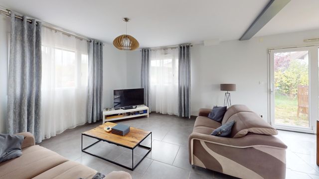 Maison &agrave; vendre - 7 pi&egrave;ces - 167 m2 - Maiche - 25 - FRANCHE-COMTE