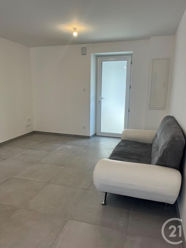 Appartement F3 &agrave; louer - 3 pi&egrave;ces - 61,88 m2 - Damprichard - 25 - FRANCHE-COMTE