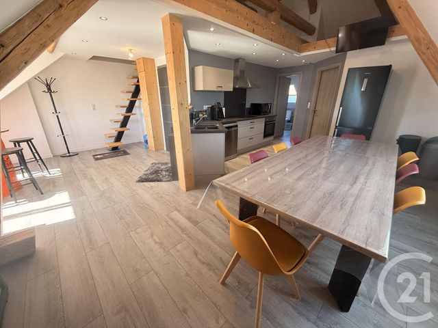 Appartement F3 &agrave; louer - 3 pi&egrave;ces - 43,62 m2 - Charquemont - 25 - FRANCHE-COMTE