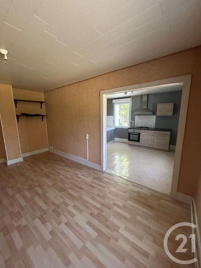 Appartement F3 &agrave; louer - 4 pi&egrave;ces - 90,82 m2 - Damprichard - 25 - FRANCHE-COMTE