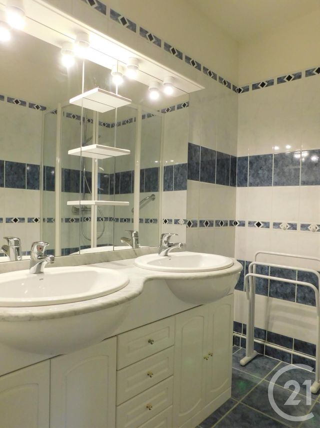 Appartement T4 à louer - 4 pièces - 82,11 m2 - Blagnac - 31 - MIDI-PYRENEES