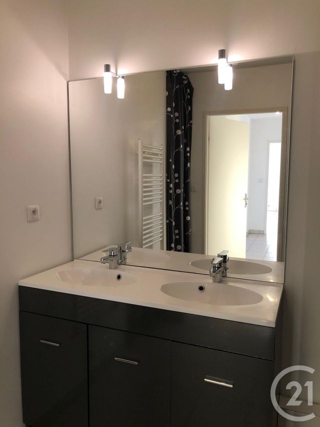 Appartement F3 &agrave; louer - 3 pi&egrave;ces - 72,50 m2 - Beauzelle - 31 - MIDI-PYRENEES