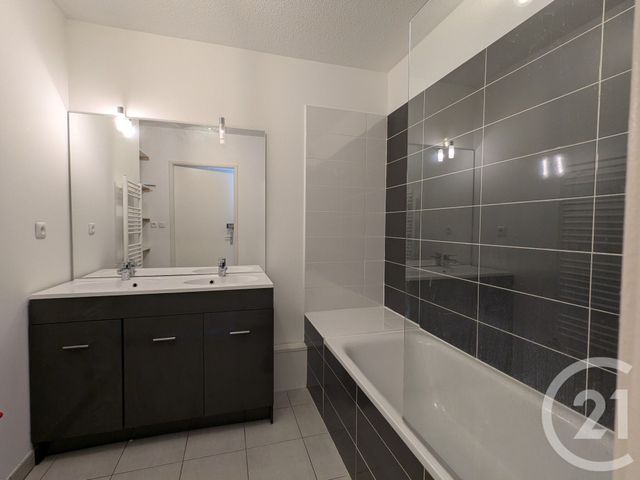 Appartement F3 &agrave; louer - 3 pi&egrave;ces - 72,50 m2 - Beauzelle - 31 - MIDI-PYRENEES