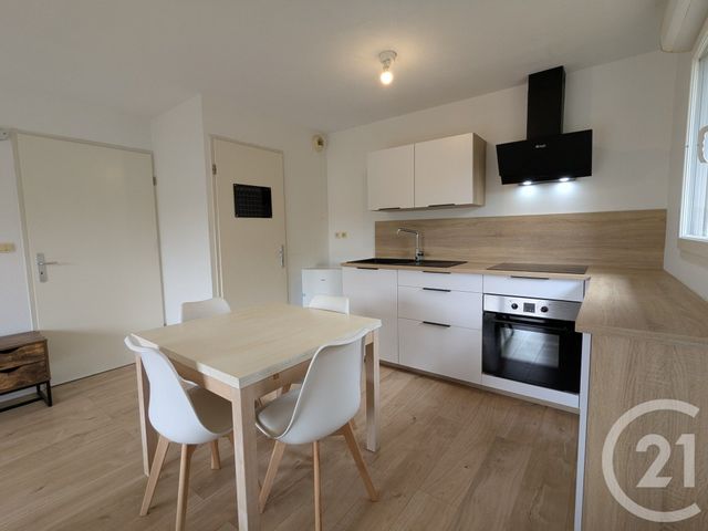 Appartement T2 &agrave; louer - 2 pi&egrave;ces - 43,16 m2 - Fenouillet - 31 - MIDI-PYRENEES