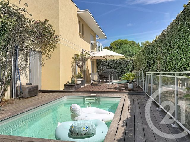 Maison &agrave; vendre - 5 pi&egrave;ces - 97,51 m2 - Antibes - 06 - PROVENCE-ALPES-COTE-D-AZUR