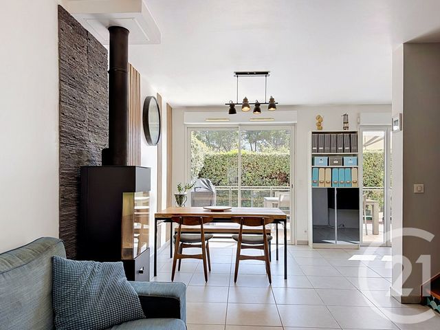 Maison &agrave; vendre - 5 pi&egrave;ces - 97,51 m2 - Antibes - 06 - PROVENCE-ALPES-COTE-D-AZUR