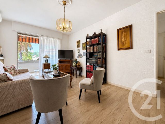 Appartement F2 &agrave; vendre - 2 pi&egrave;ces - 49,02 m2 - Cagnes Sur Mer - 06 - PROVENCE-ALPES-COTE-D-AZUR