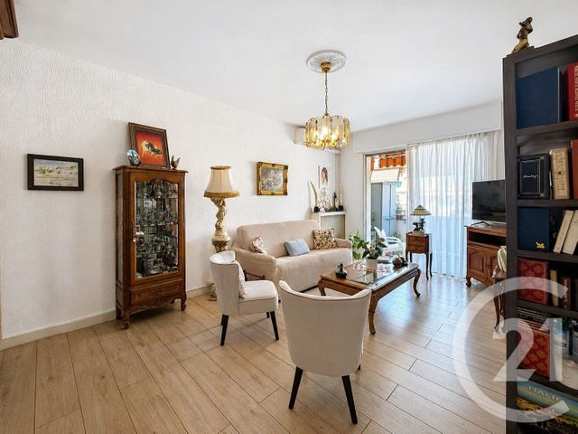 Appartement F2 &agrave; vendre - 2 pi&egrave;ces - 49,02 m2 - Cagnes Sur Mer - 06 - PROVENCE-ALPES-COTE-D-AZUR