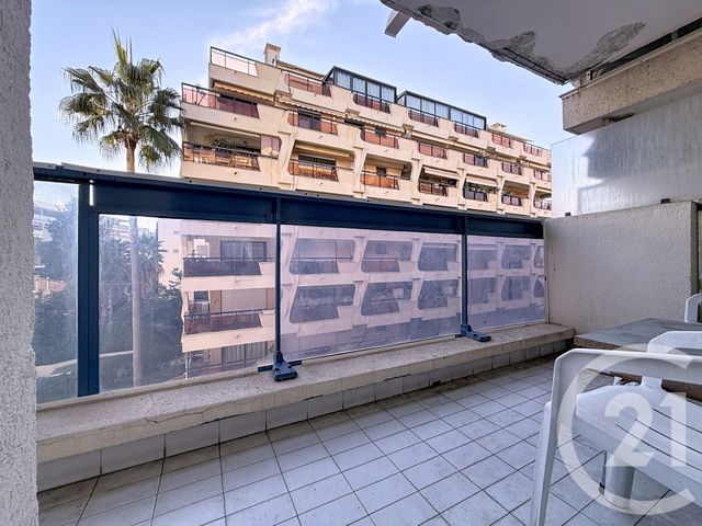 Appartement F2 à vendre - 2 pièces - 43,30 m2 - Juan Les Pins - 06 - PROVENCE-ALPES-COTE-D-AZUR