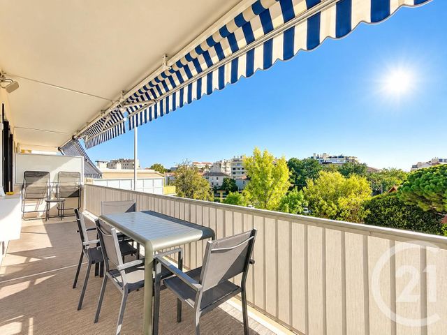 Appartement F4 &agrave; vendre - 4 pi&egrave;ces - 80,47 m2 - Juan Les Pins - 06 - PROVENCE-ALPES-COTE-D-AZUR