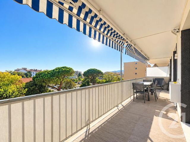 Appartement 4 pièces 81 m² · à Antibes · 80,5 m² · 510 000 €