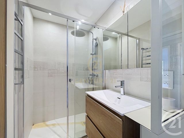 Appartement F4 &agrave; vendre - 4 pi&egrave;ces - 80,47 m2 - Juan Les Pins - 06 - PROVENCE-ALPES-COTE-D-AZUR