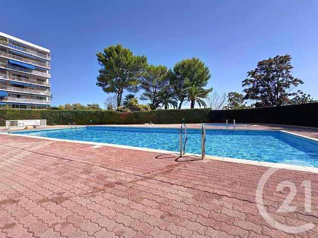 Appartement F5 &agrave; vendre - 5 pi&egrave;ces - 91,56 m2 - Antibes - 06 - PROVENCE-ALPES-COTE-D-AZUR