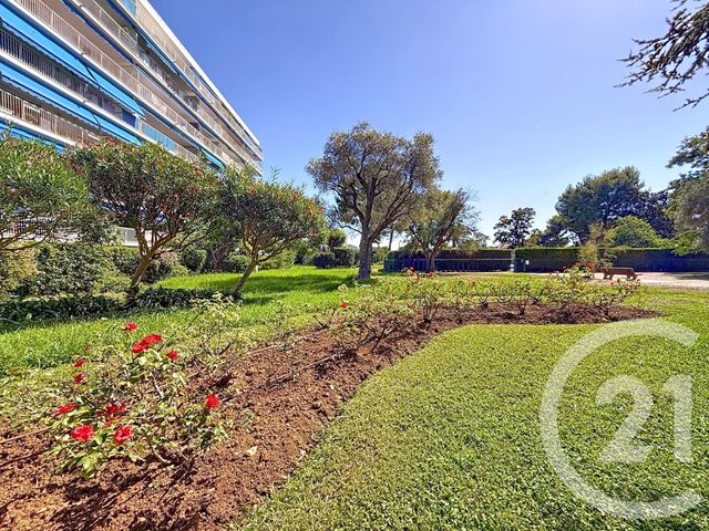 Appartement F5 &agrave; vendre - 5 pi&egrave;ces - 91,56 m2 - Antibes - 06 - PROVENCE-ALPES-COTE-D-AZUR