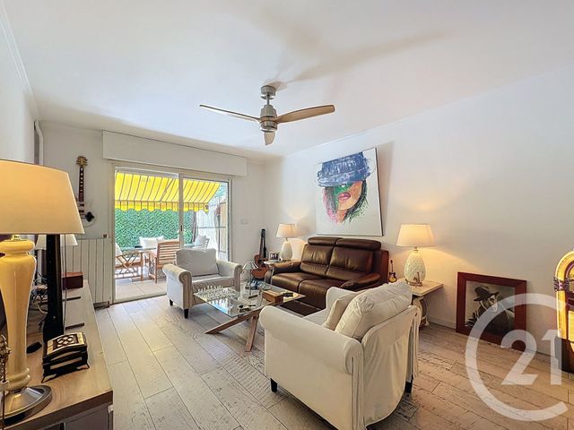 Appartement F2 &agrave; vendre - 2 pi&egrave;ces - 53 m2 - Antibes - 06 - PROVENCE-ALPES-COTE-D-AZUR