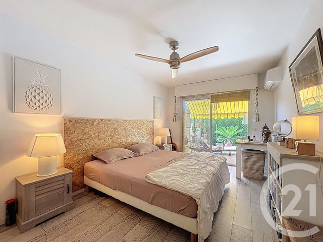 Appartement F2 &agrave; vendre - 2 pi&egrave;ces - 53 m2 - Antibes - 06 - PROVENCE-ALPES-COTE-D-AZUR