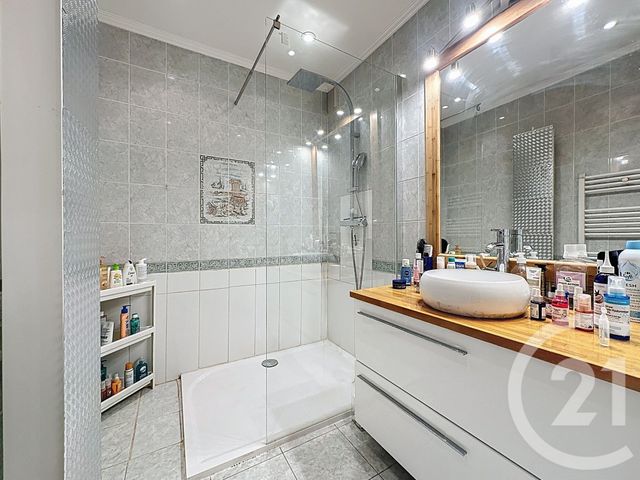 Appartement F2 &agrave; vendre - 2 pi&egrave;ces - 53 m2 - Antibes - 06 - PROVENCE-ALPES-COTE-D-AZUR