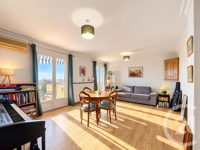 Appartement F3 &agrave; vendre - 3 pi&egrave;ces - 63,78 m2 - Antibes - 06 - PROVENCE-ALPES-COTE-D-AZUR