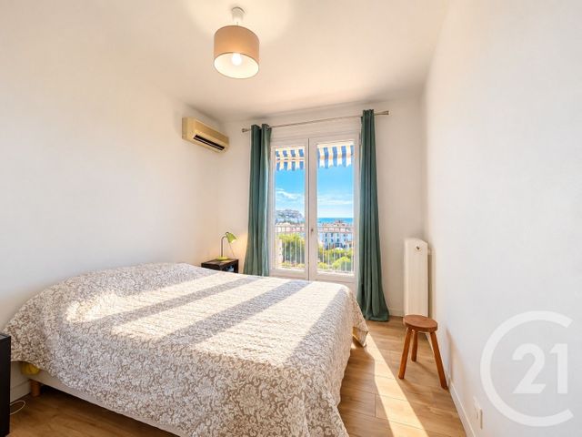 Appartement F3 &agrave; vendre - 3 pi&egrave;ces - 63,78 m2 - Antibes - 06 - PROVENCE-ALPES-COTE-D-AZUR