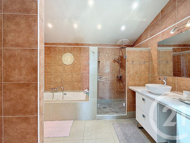 Maison à vendre - 10 pièces - 318 m2 - Vallauris - 06 - PROVENCE-ALPES-COTE-D-AZUR