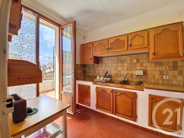 Appartement F3 à vendre - 3 pièces - 62,54 m2 - Antibes - 06 - PROVENCE-ALPES-COTE-D-AZUR
