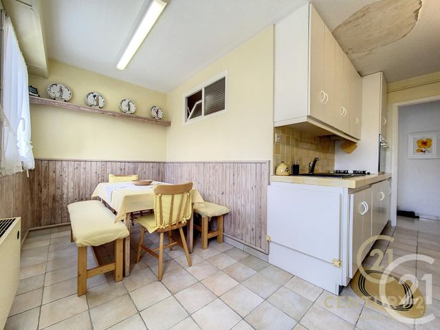 Appartement F5 à vendre - 5 pièces - 115,93 m2 - Antibes - 06 - PROVENCE-ALPES-COTE-D-AZUR