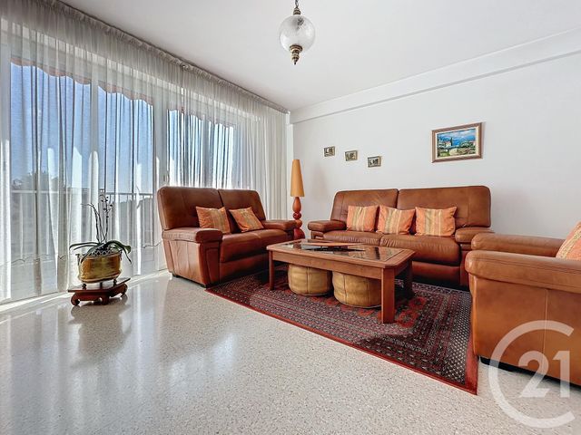 Appartement F5 à vendre - 5 pièces - 115,93 m2 - Antibes - 06 - PROVENCE-ALPES-COTE-D-AZUR